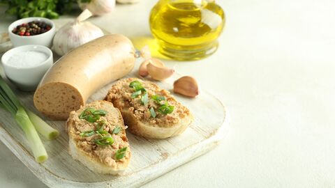 Wurst und Speiseöl Wurst und Speiseöl