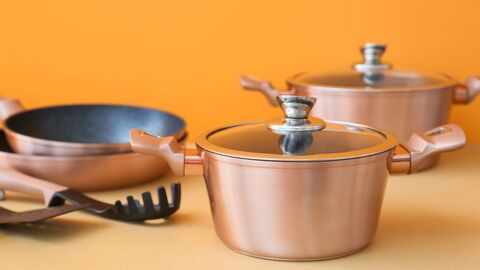 Töpfe und Pfannen aus Kupfer