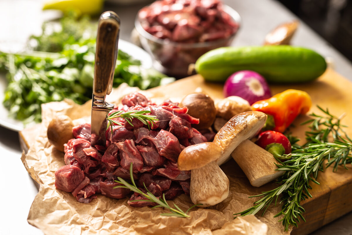 Festessen mit Rehkeule und Wildschweinbraten | VerbraucherFenster Hessen